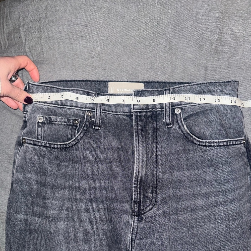 Everlane Cheeky Straight Jean - Picture 7 of 7